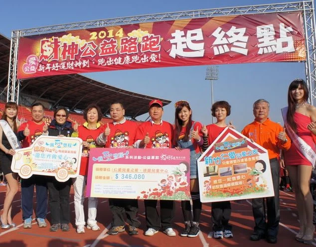 設計、行銷與教學經驗 09